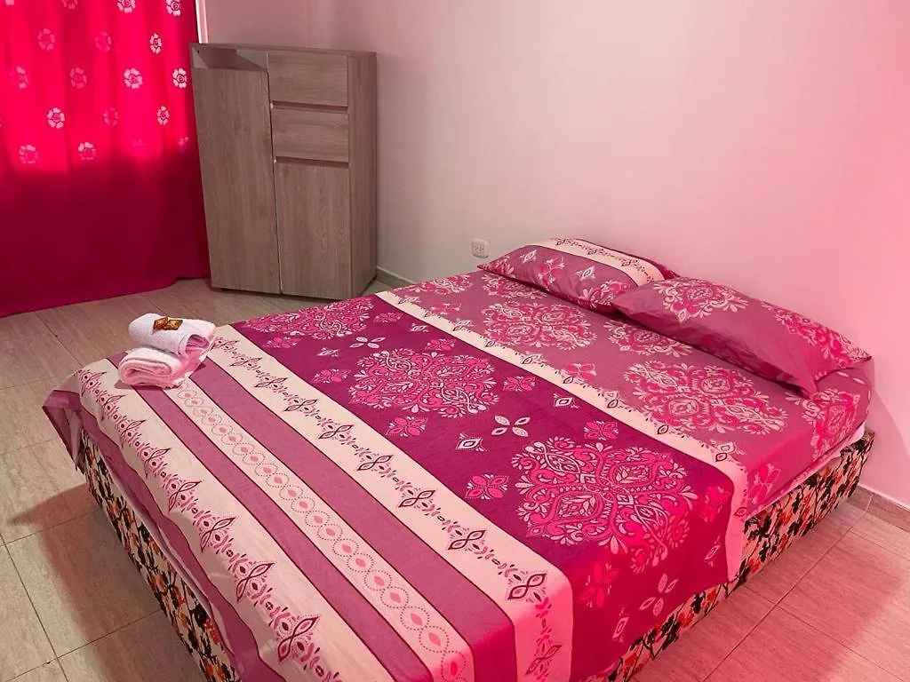 Apartamento Tercer Piso Cali 0*,  Colombia